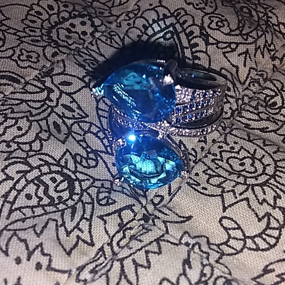 Luxurious!/AQUAMARINE RING SZE,7.🤗😍 - Picture 6 of 8